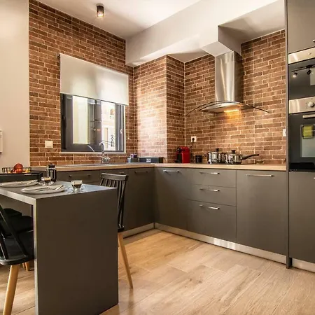 Mos Luxury - The Loft Apartment *